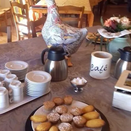 Hotel Le Pigeonnier De Guerre LʼIsle-Jourdain