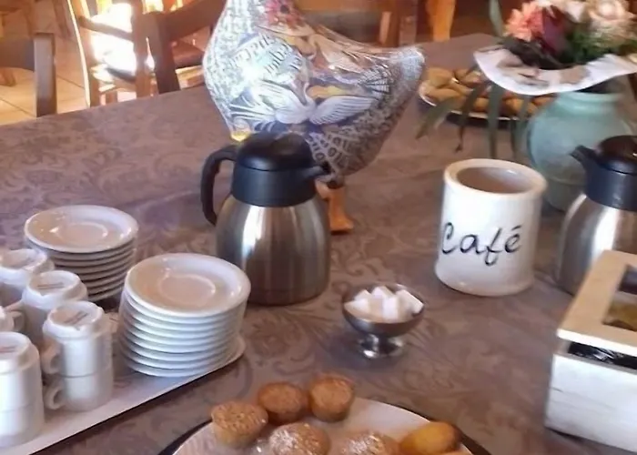 Hotel Le Pigeonnier De Guerre LʼIsle-Jourdain